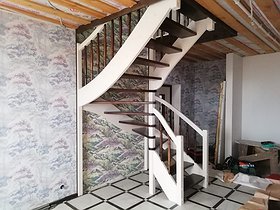 П-образная лестница